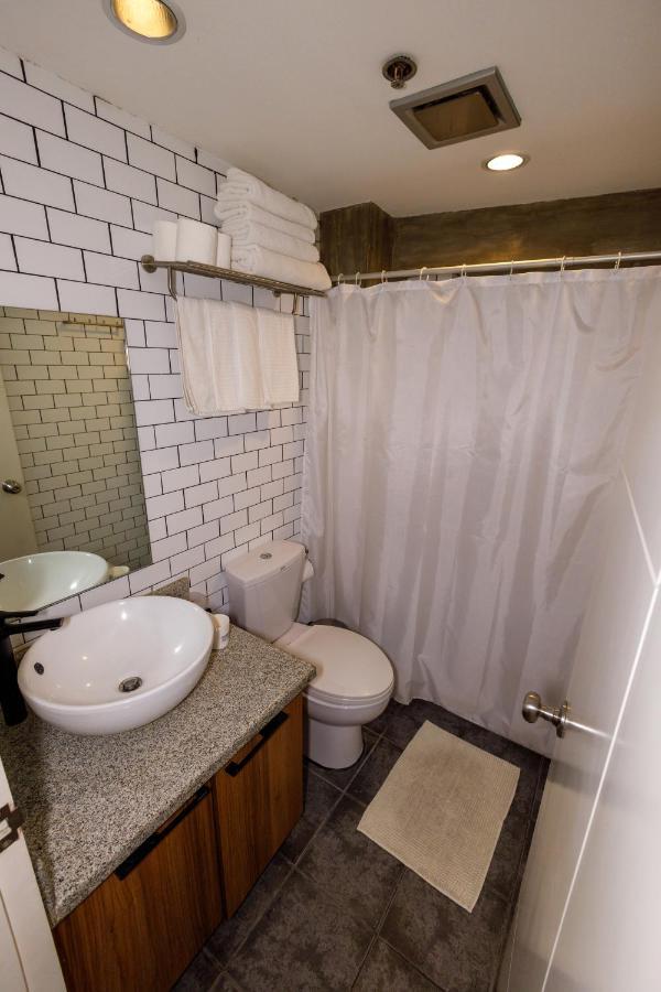 5880 Enriquez Residences Manille Extérieur photo